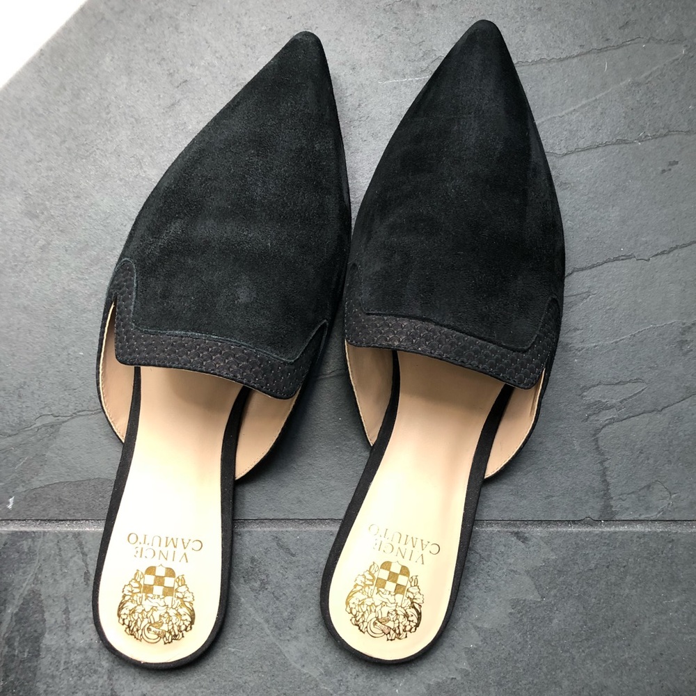 Vince Camuto Peigy Slides